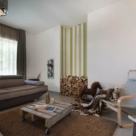 Vila Lounge Kapelana *